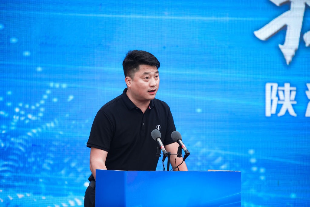 陕汽德龙X6000:用革新的力量,满足用户的需求