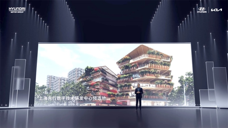 现代汽车集团携手波士顿动力 落地首个合作项目“工厂安全巡检机器人”