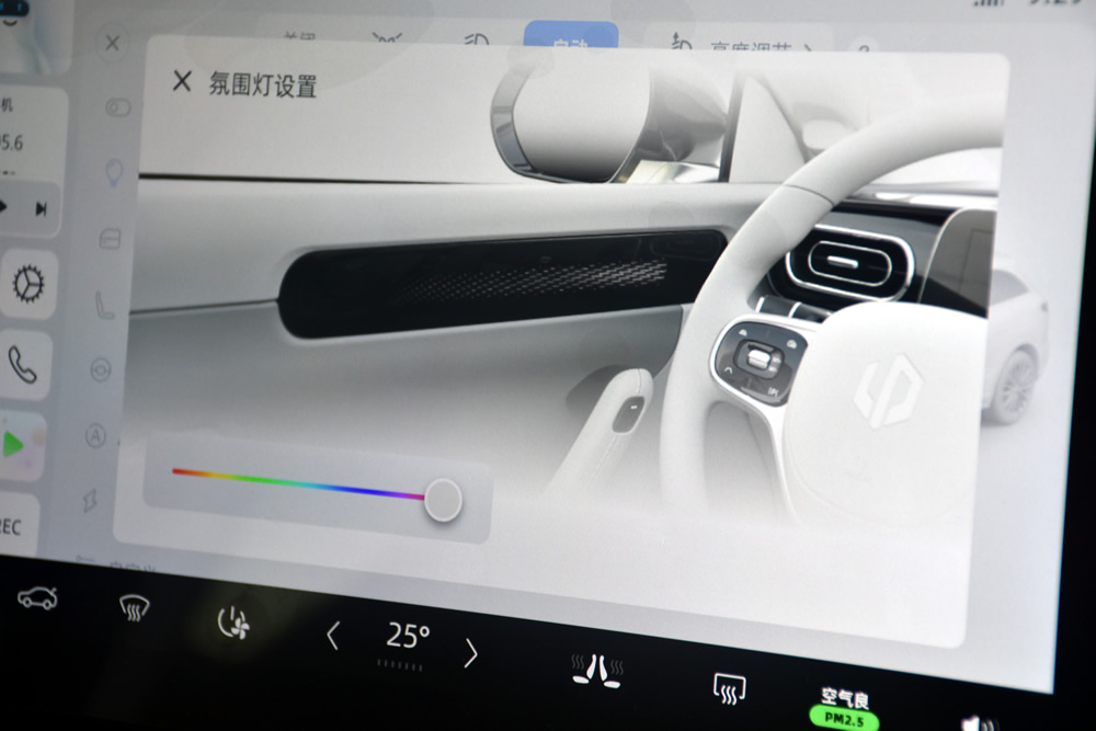 新车探店|20万元以内最强纯电高端SUV,零跑C11舍我其谁!