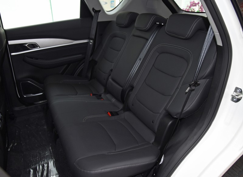 7万元就能买到的中型SUV,捷途X70真香!