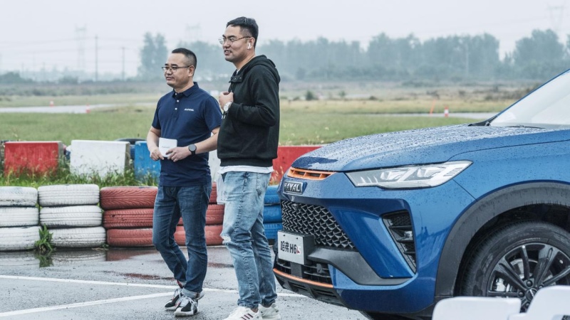 深度试驾哈弗H6S,进阶实力+领潮玩法圈粉年轻群体