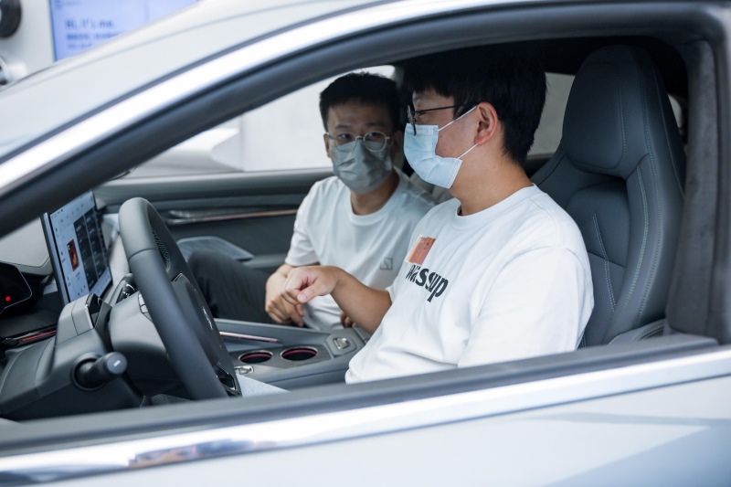 首批极氪空间正式开业 极氪销售服务体系建设更进一步