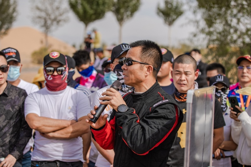 潮玩美食越野狂欢一站集齐 长城炮车主玩转阿拉善