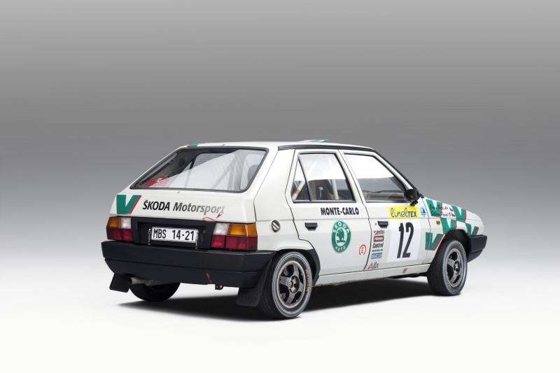 斯柯达FAVORIT赛车(1989)——面目一新又似曾相识