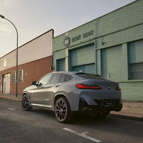 成都车展上惊艳亮相的新BMW X4正式上市
