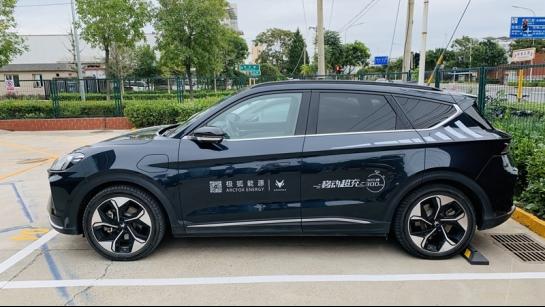 外放电的乐趣可以“无限大” 极狐汽车露营快乐星球夜
