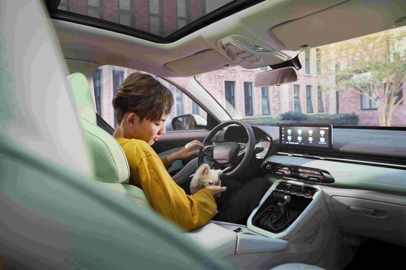 “超元气SUV”RS-3 SOODA青春上市,售价6.98-9.68万元