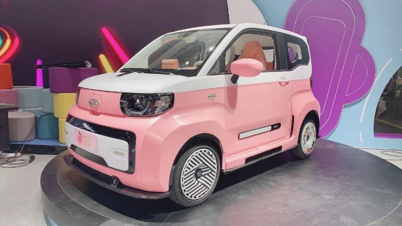 我来自2050 奇瑞QQ冰淇淋广州车展遨游太空