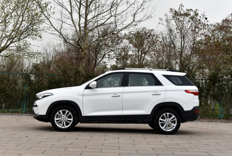 6万想买个好看又实用的SUV 原来选择这么多