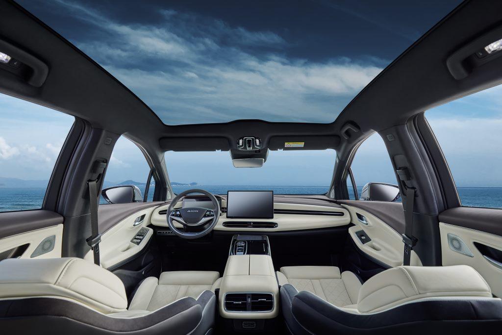 装备三大黑科技、纯电续航1008km、2.9秒破百，AION LX Plus真的来了
