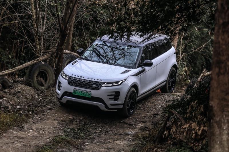 全新路虎揽胜极光L P300e丨路虎发现运动版 P300e成都站绿色畅享之旅