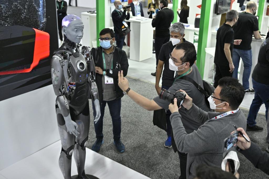以创新科技造福世界 CES 2022 圆满结束