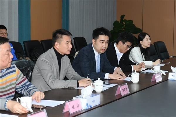 全面布局国内外网约车市场 江铃新能源联手携华出行在下一局大棋