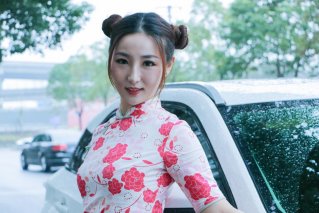 哪吒U车主:人生是一条奔腾不息的河流,需要不断超越和升华