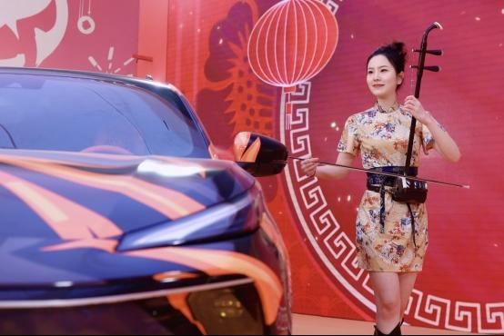 潮车、潮曲、潮舞,风行T5 EVO开启虎年潮流新玩法