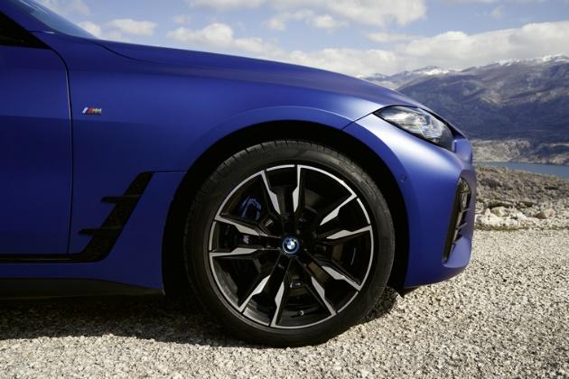 诠释品牌运动魅力，强化电动化攻势 创新BMW i4中国上市