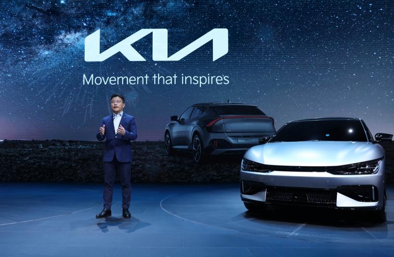 起亚EV6荣获2022年“欧洲年度风云车”在华同步加速电动化转型