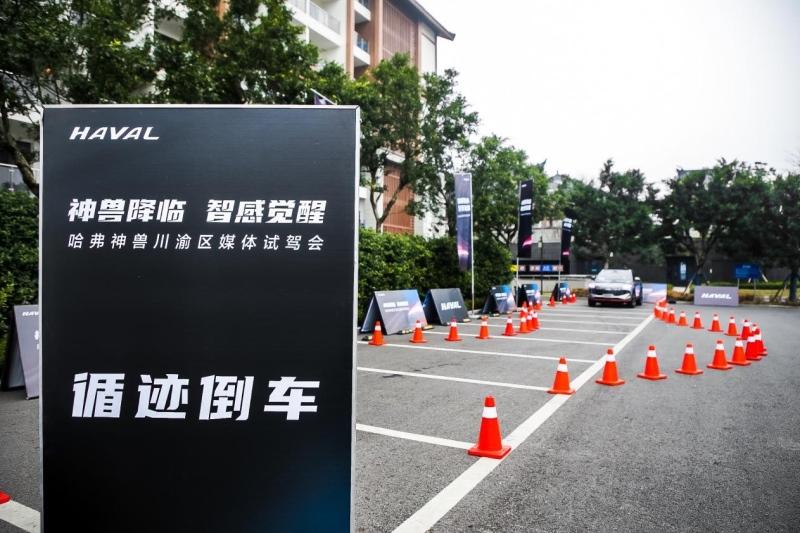 颜值与才华齐飞！哈弗神兽定义15万级SUV新标杆