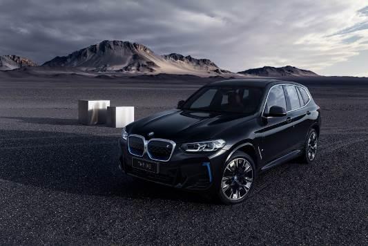 新BMW iX3斩获德国ADAC测试最佳车辆桂冠