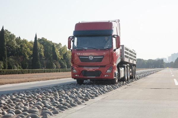 2022拉煤或砂石料究竟选啥车？这家企业给出回应！