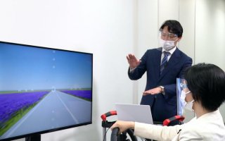 日产汽车携手北里大学共同开发“有效视野测量系统”