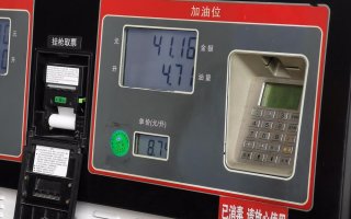 上来就送4000元油卡，这家车企的新车福利很合口味！