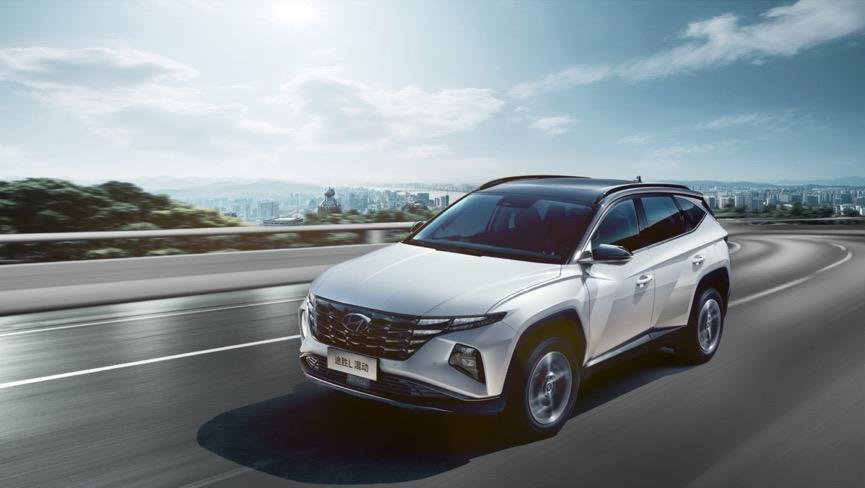 缺芯少电、油价疯涨都不怕 途胜L“双擎”治愈选车纠结症
