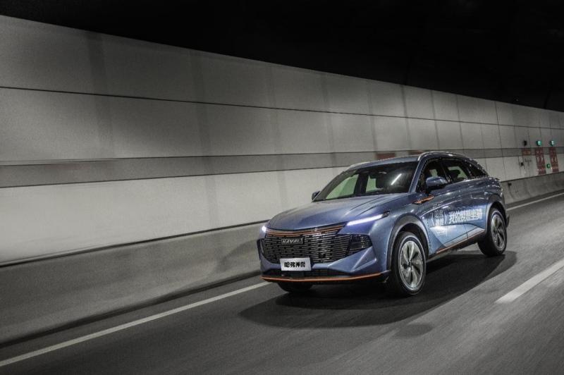 不负“新科技旗舰SUV”之名!哈弗神兽是年轻一族的人间理想