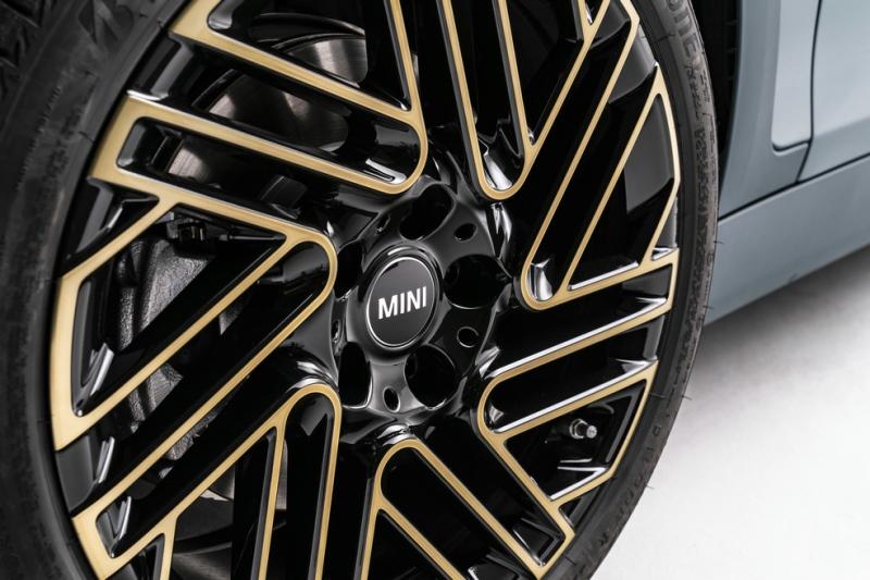 MINI全家族特别版车型全球同步上市