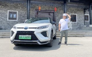 2.5L插电混动+电子四驱，威兰达与72道弯会擦出什么样的火花？