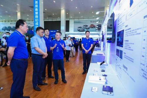 猛士科技、岚图汽车、东风技术中心与中汽创智战略签约