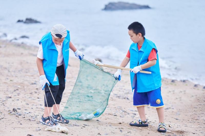 守护海洋生态,极氪携手用户践行“净滩行动”公益项目