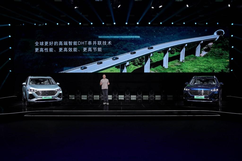 三款车型、22.9万-26.3万的售价,魏牌拿铁DHT-PHEV凭什么?