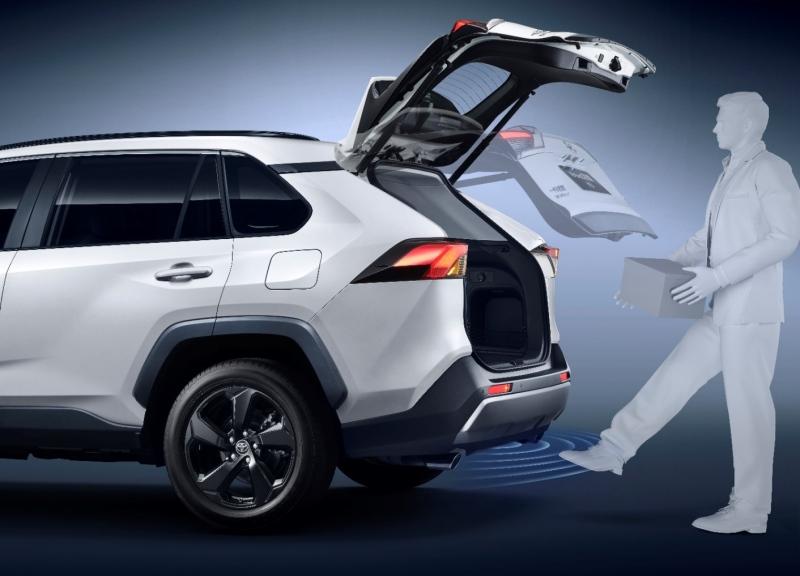 一汽丰田RAV4荣放双擎高效动力,聚力绿色出行