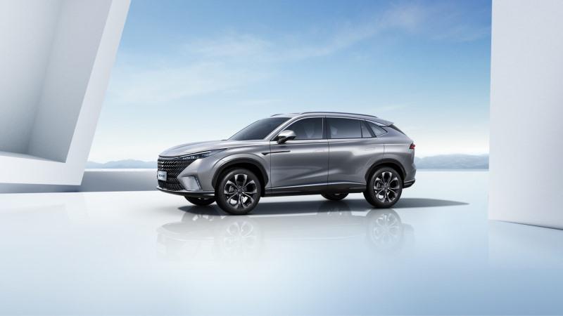 珠峰架构重磅车型上市即交付 全新第三代荣威RX5售价11.79-15.59万元/超混eRX515.39-16.59万元