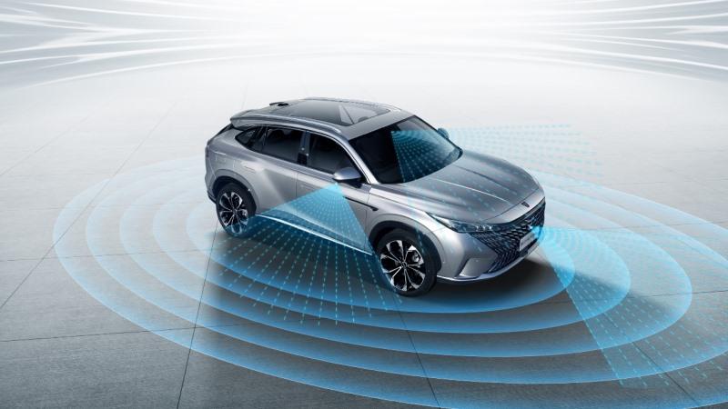 珠峰架构重磅车型上市即交付 全新第三代荣威RX5售价11.79-15.59万元/超混eRX515.39-16.59万元