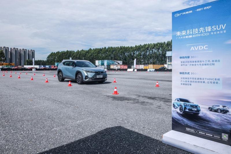 影酷驾控体验营,加速、麋鹿、定圆、滤震等测试表现如何?