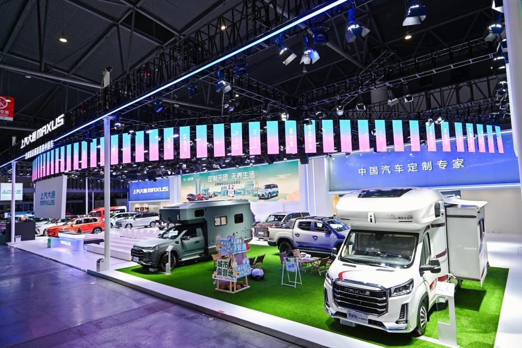 豪华硬派全尺寸SUV“领地”成都车展全球首发,与用户共创“不设限”硬派人生!