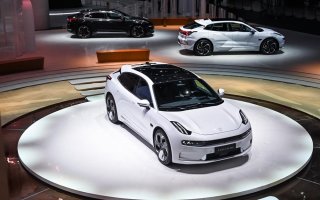 全面进化极氪001亮相成都车展 为用户打造极致出行体验