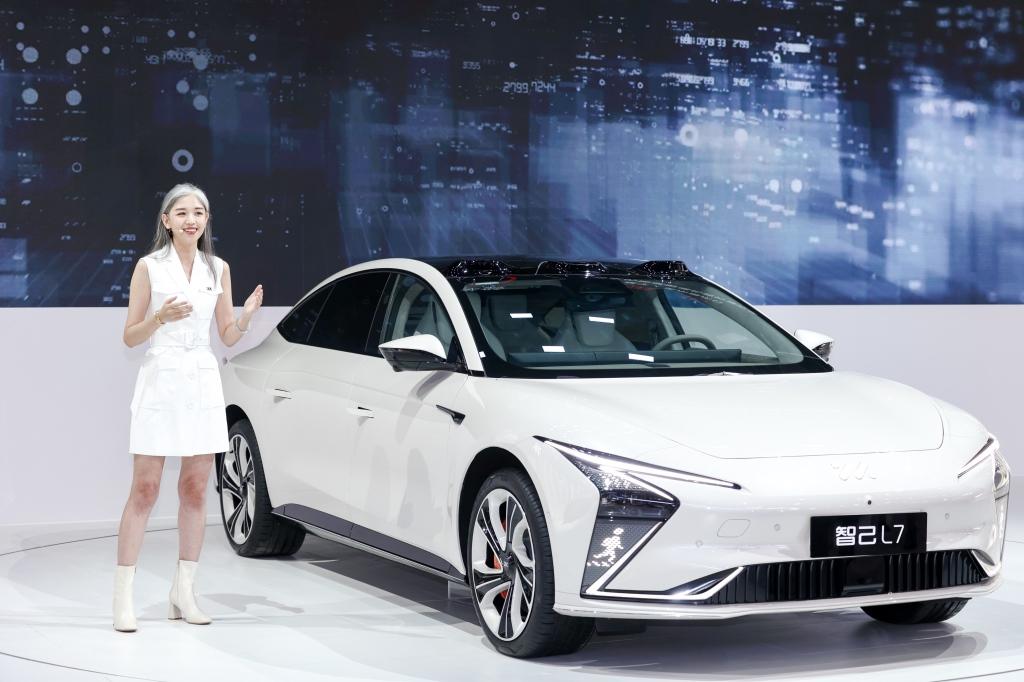 第2,000台智己L7交付了!#宝藏车型#智己L7惊艳登陆2022成都车展