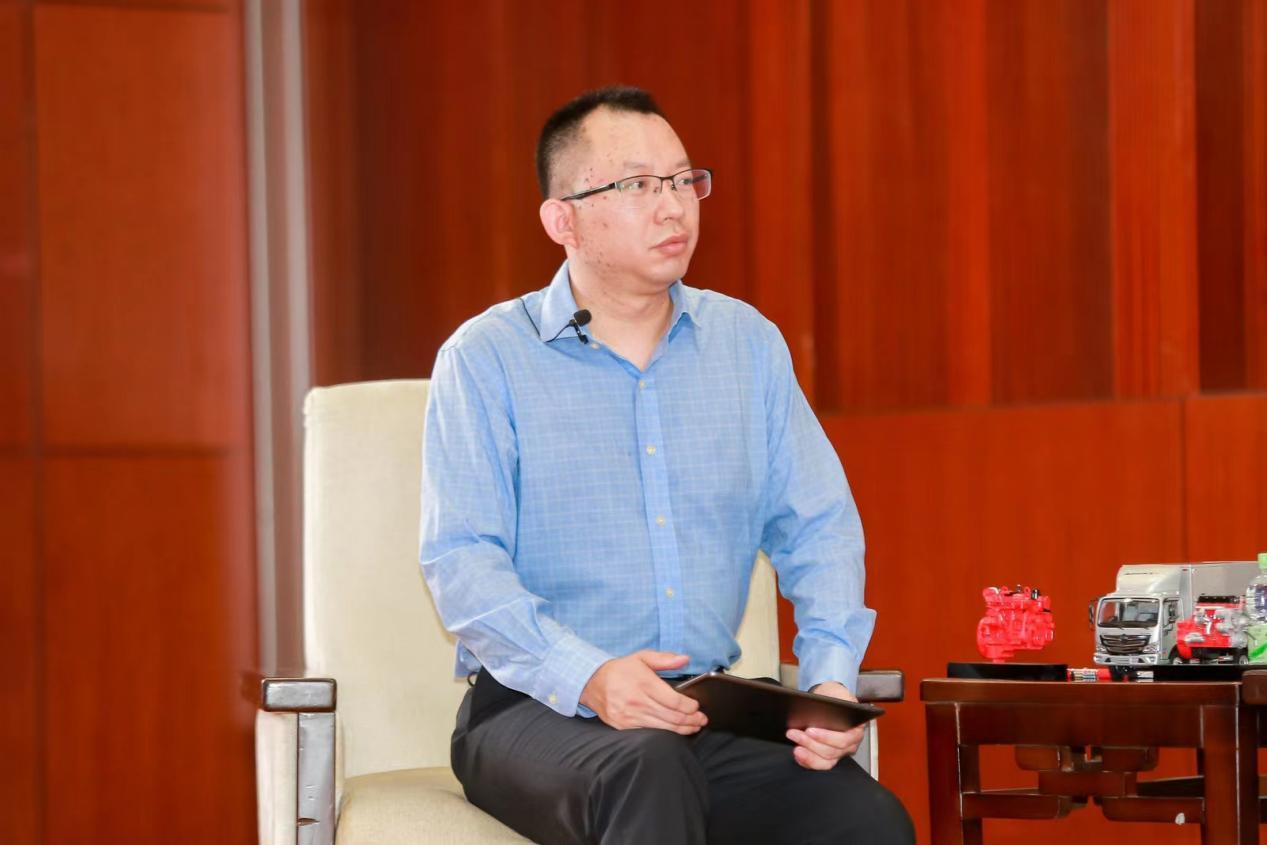 轻卡行业首个百万英雄联盟成立,欧马可用突破极限重新定义轻卡边界