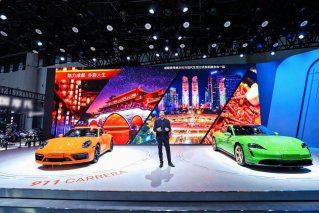 2022成都国际汽车展览会，保时捷全系开放“个性精制颜色”重温经典回归