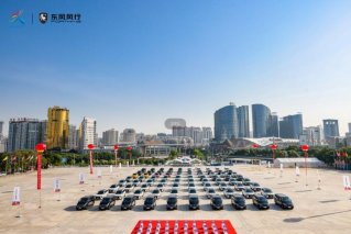 共创辉煌，星徽同耀，东风风行四大明星车型助阵东博会