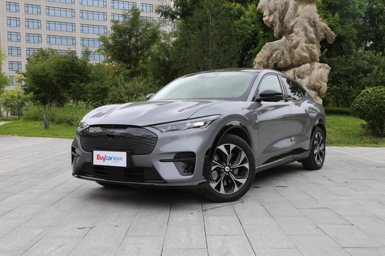 不羁的驾驶乐趣，试驾福特Mustang Mach-E