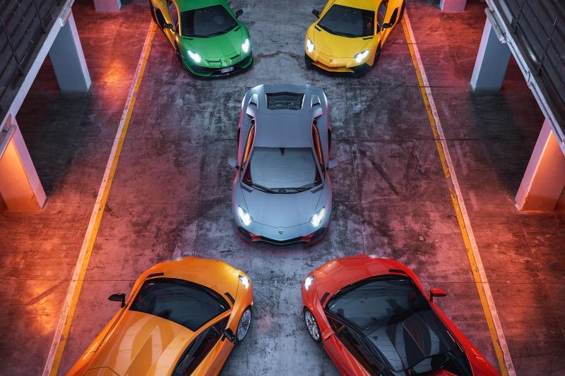兰博基尼Aventador时代落幕,定义超跑十年的“纯粹”兰博基尼V12超级跑车正式停产