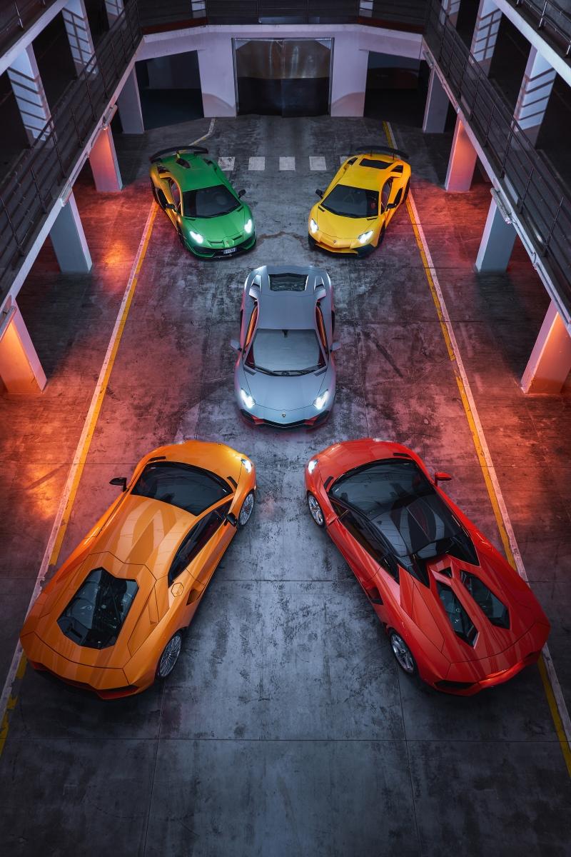 兰博基尼Aventador时代落幕,定义超跑十年的“纯粹”兰博基尼V12超级跑车正式停产