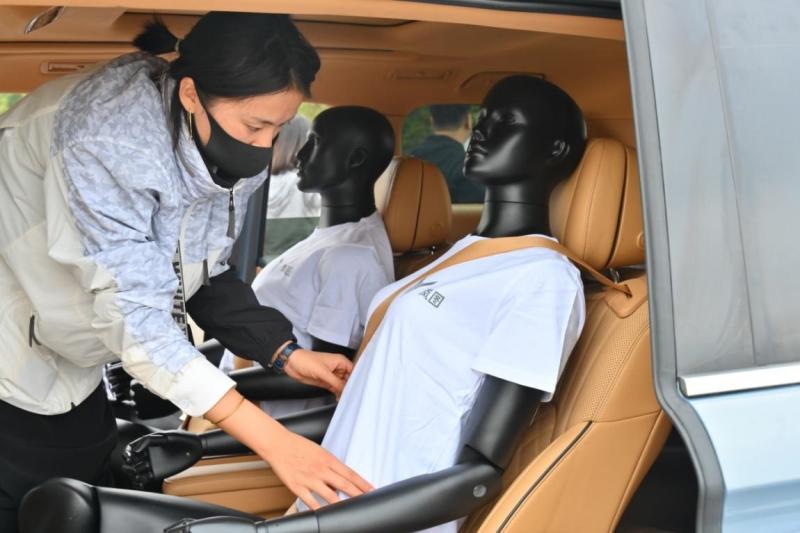 国内首次“90km/h超美标”追尾挑战成功,岚图梦想家演绎硬核实力