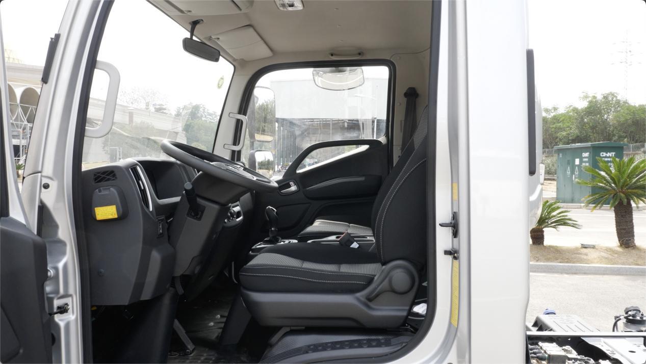 三年回本净赚一辆车?详解欧马可超级轻卡自动挡产品