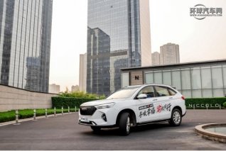 哈弗M6 PLUS十月钜惠来袭，实力战胜长安欧尚X5