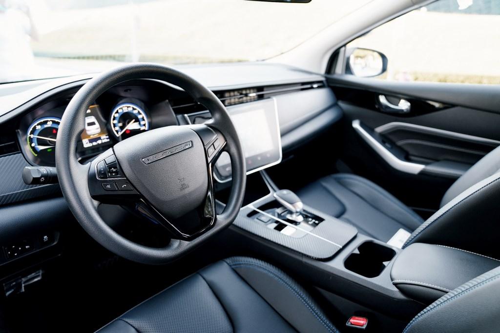 外观内饰革新、三电全面升级,东风日产启辰D60EV PLUS更实用